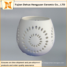 Home Decorative Matt White Ceramic Candle Holder with Hollow out Design